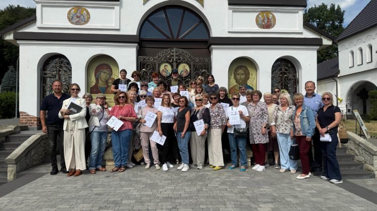 Профспілки Львівщини організували виїзний семінар в Унівську лавру для ВПО
